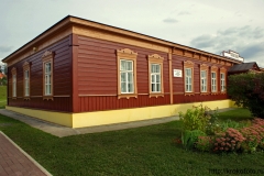 Ясная Поляна 11